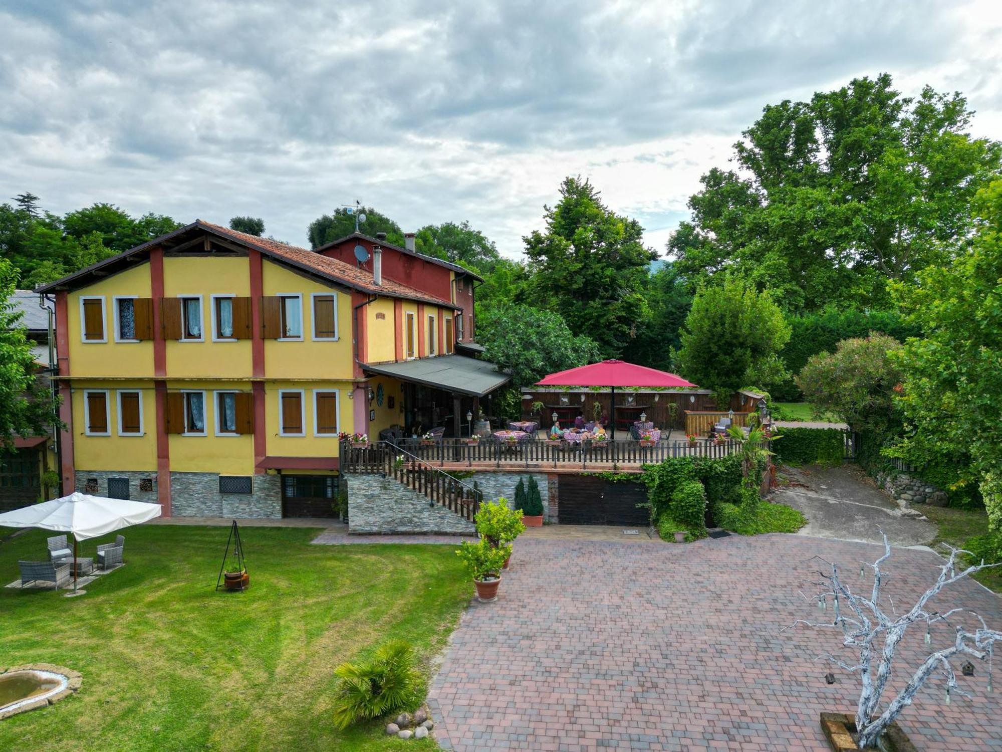 New Agriturismo Ca Persiane Cavaion Veronese Bagian luar foto